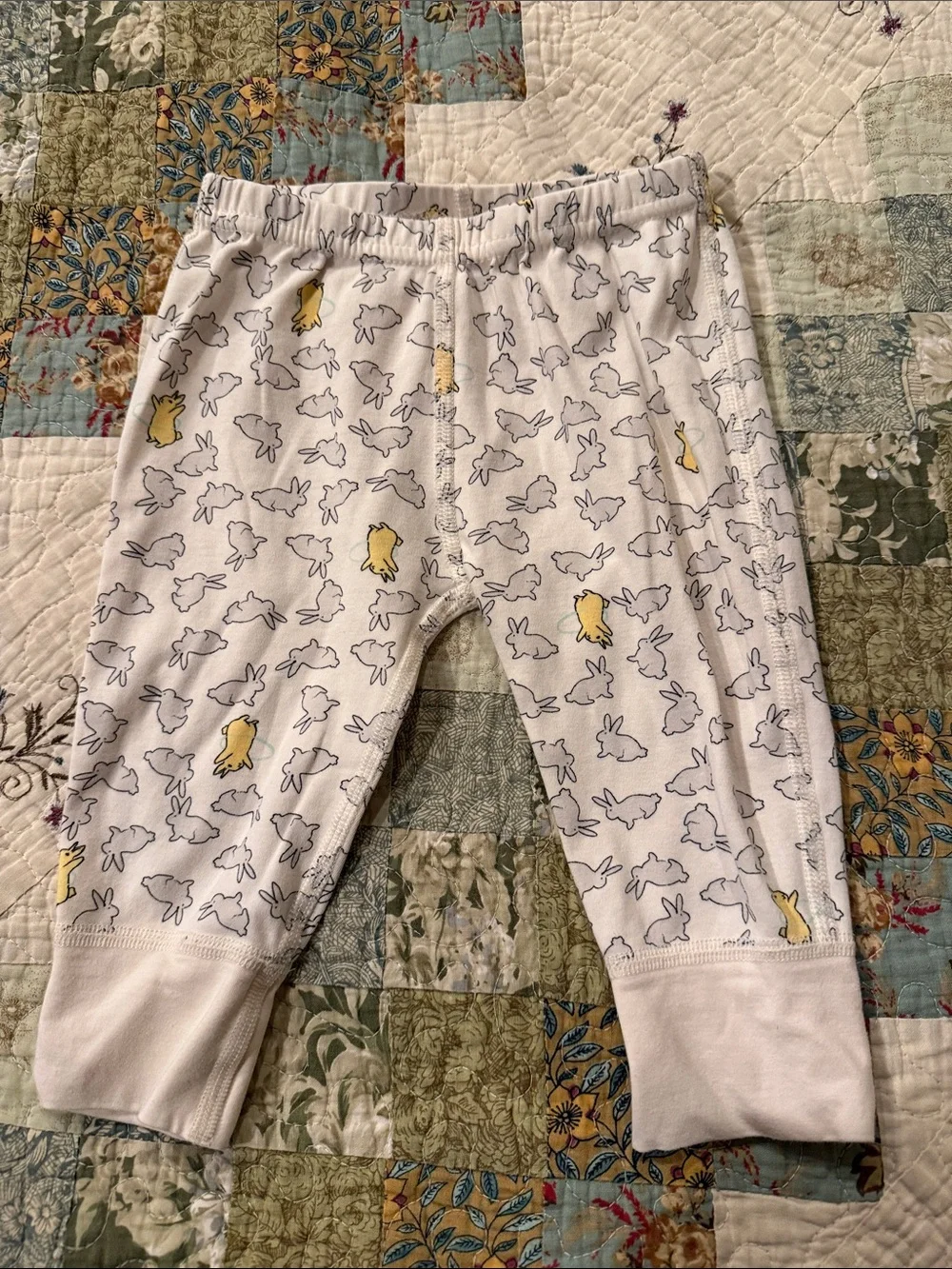 Hanna AnderssonWhite Bunny & Chick Pants 100% pima cotton